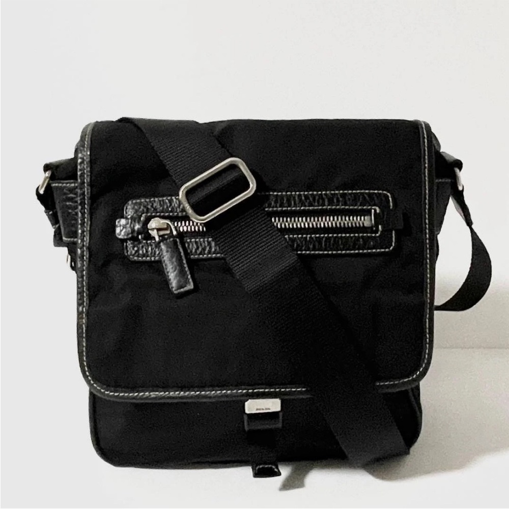 Prada Black Messenger Bag for Men - Picture 2 of 13